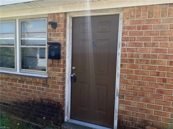 1552 Birch St, Norfolk, VA 23502