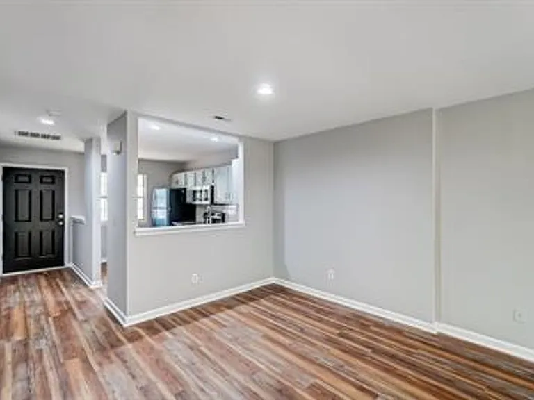 3821 Mosscroft Ln — Photo 25