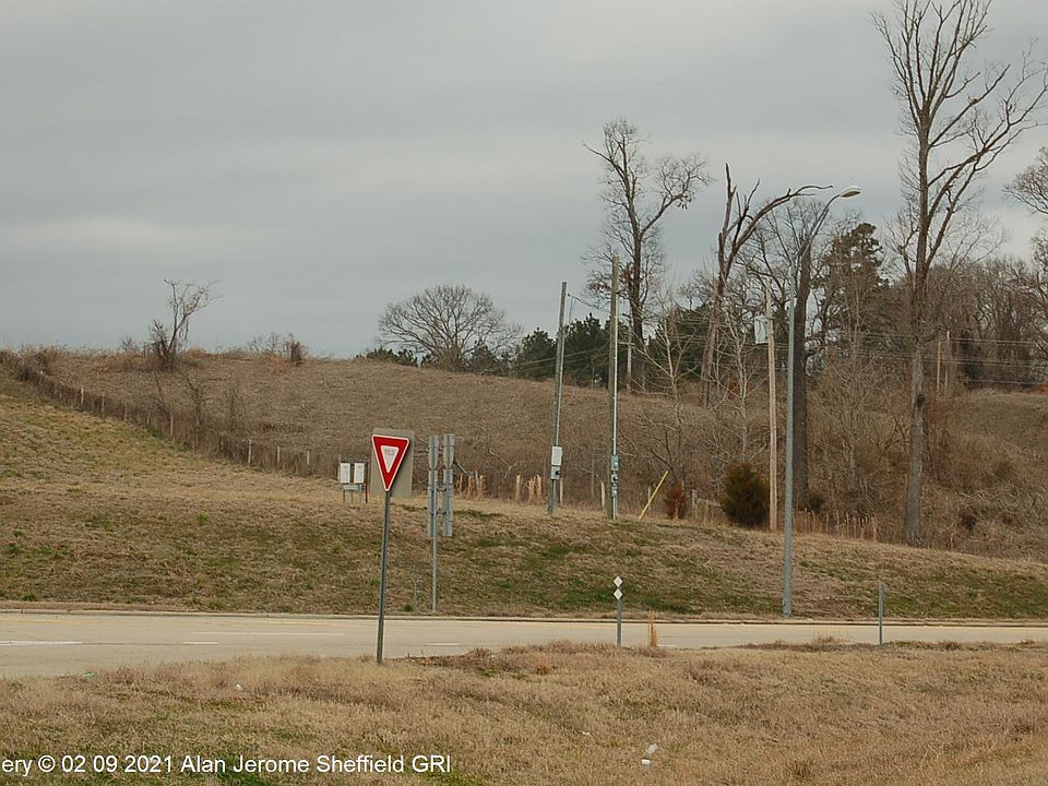2nd image of Highway 9