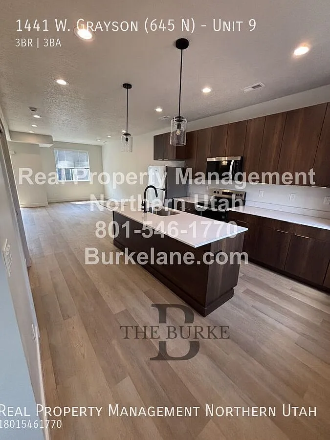 Where Comfort Meets Convenience. Elevated Townhome Living — Photo 4