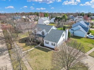 3402 Mill Creek Ct, Champaign, IL 61822