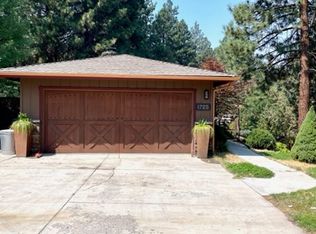 1725 NE Shepard Rd, Bend, OR 97701