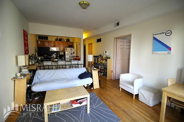 Rented by J Misrahi Realty Corp | media 4