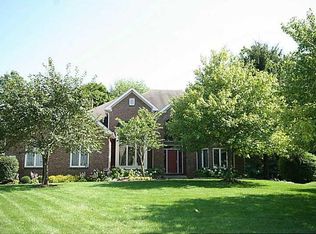 2130 Mulsanne Dr, Zionsville, IN 46077