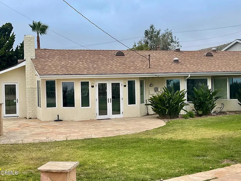 1148 Colina Vis — Photo 2