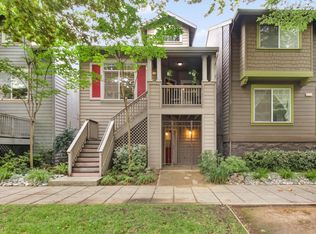 1205 Q St, Sacramento, CA 95811