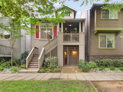 1205 Q St, Sacramento, CA, 95811