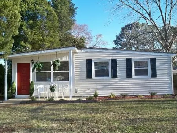703 Bethel Rd, Chesapeake, VA 23325