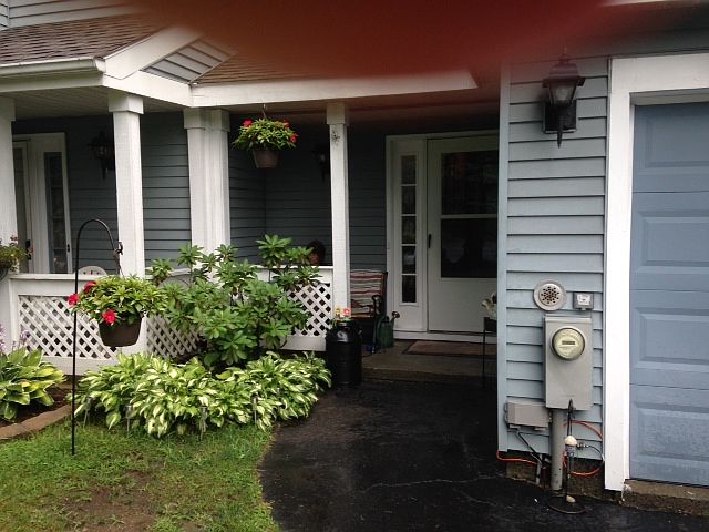 1st image of 3 Stoney Creek Dr