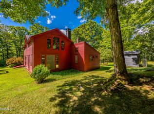 183 Hunt Club Rd, Old Chatham, NY 12136