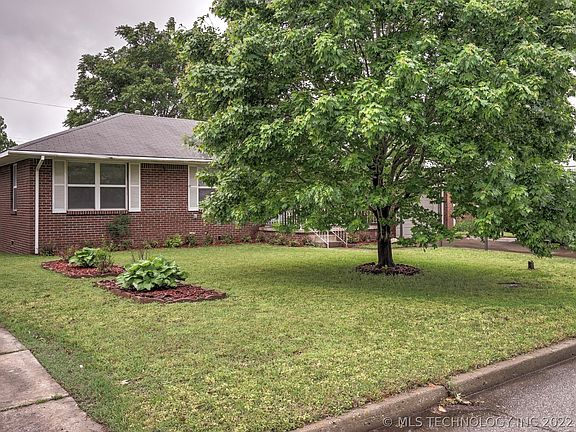 3rd image of 436 S 76th East Ave