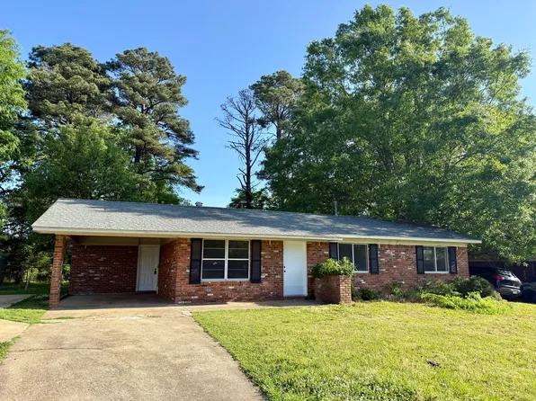 930 Bickerstaff St, Tupelo, MS 38801