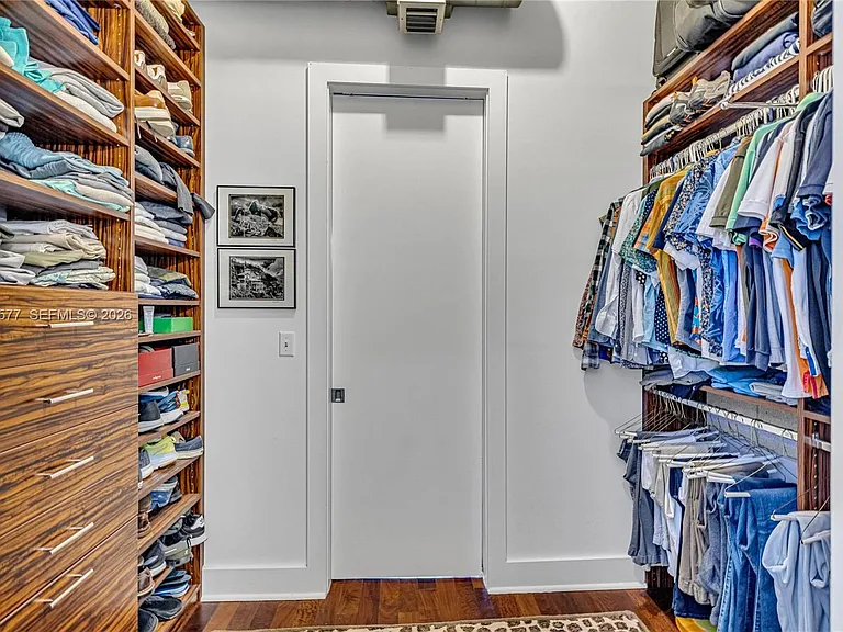410 NW 1st Ave #206 — Photo 34