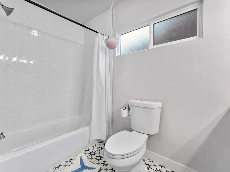 6030 Crestwood Way #6030 — Photo 8