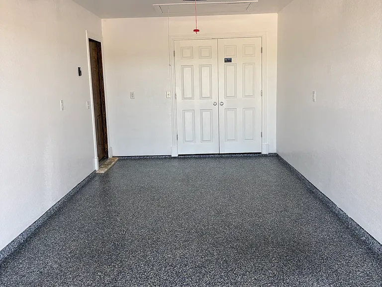 140 Gamino Rd — Photo 3