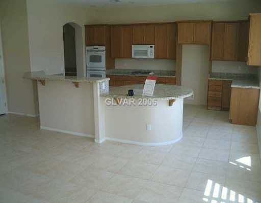 3rd image of 5637 Buena Martina Way