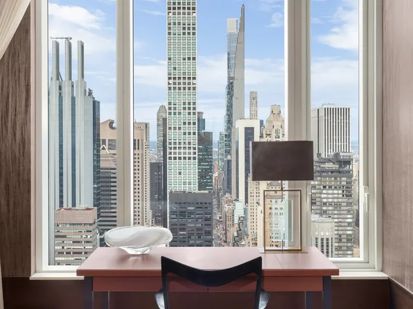 252 East 57th Street image 9 of 27