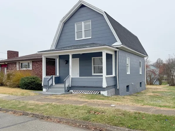 322 Beale Ave, Leechburg, PA 15656