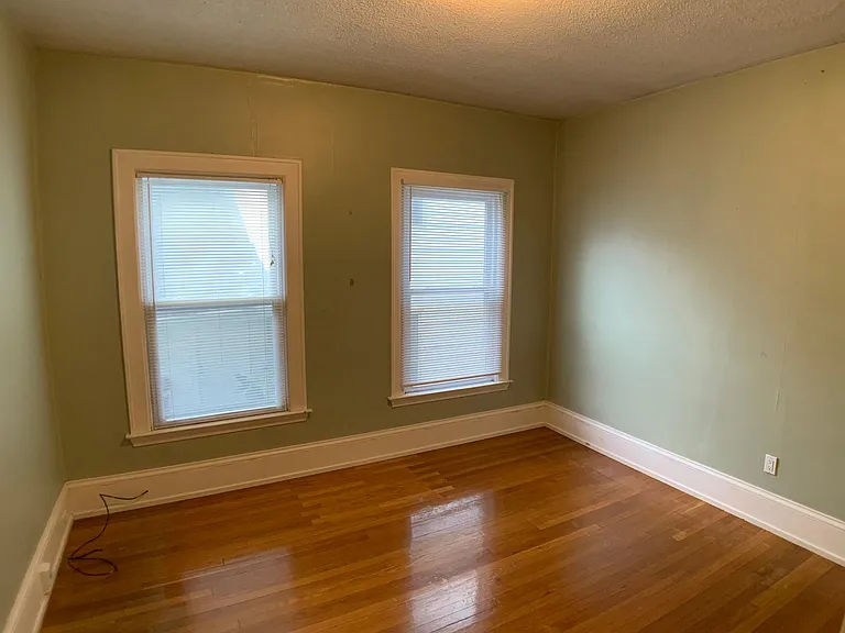 16 Union Ave NE #1 — Photo 8