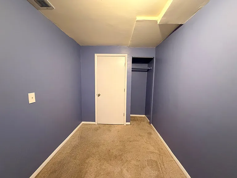 7219 Mount Forest Ter — Photo 24