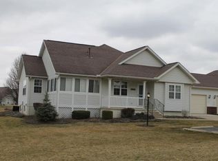 10 Fairway Dr, Mount Vernon, OH 43050