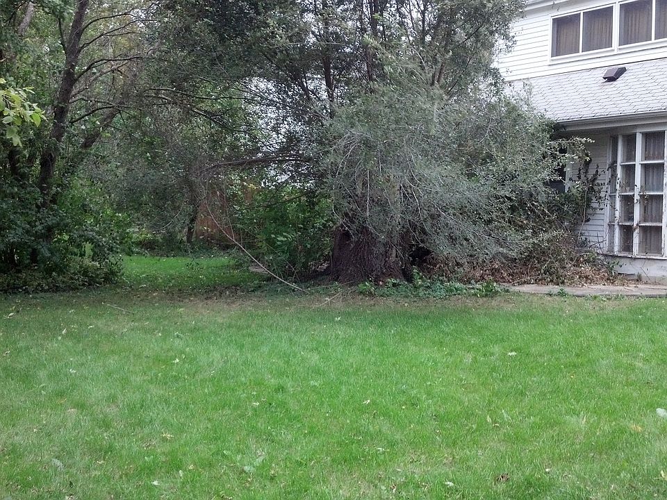2nd image of 1248 W Jefferson Ave