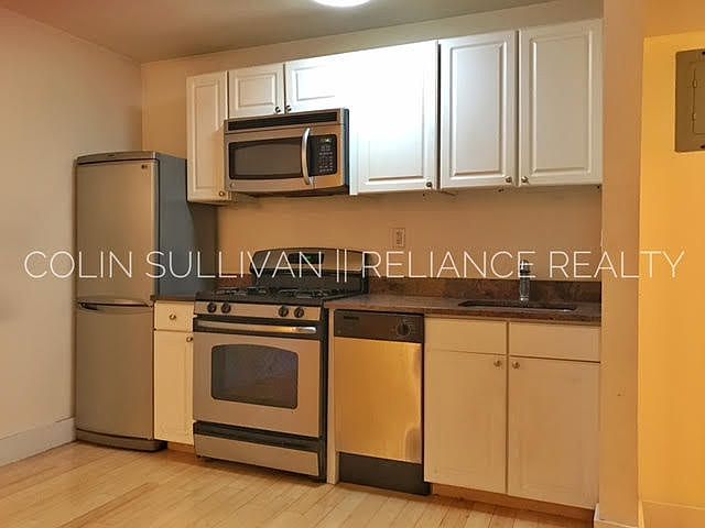 1st image of 220 Wadsworth Ave APT 106