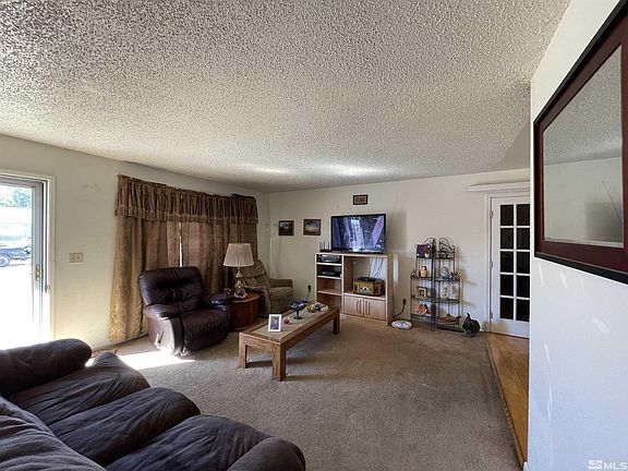 3rd image of 312 Paul Ave