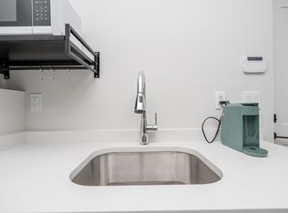 8090 Selkirk St #Basement, Vancouver, BC V6P 4G7