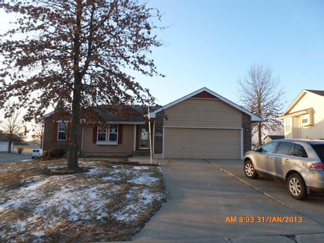 1st image of 709 Nelson Dr