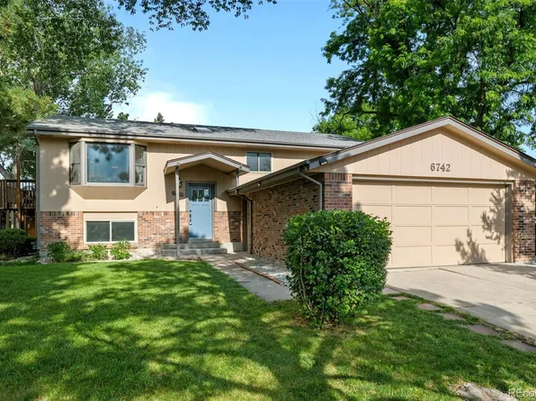 6742 Cole Circle, Arvada, CO 80004