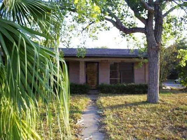 1st image of 2202 Susan Ave