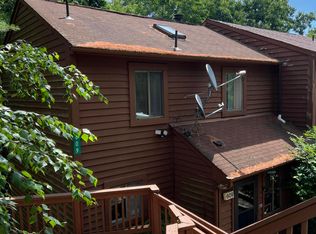 609 Mountain View Way, Bushkill, PA 18324