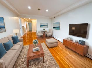 18-55 21st Dr #2, Astoria, NY 11105