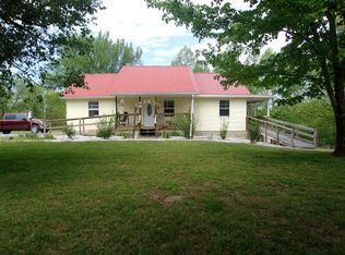 146 Ridgetop Ln, Gainesboro, TN 38562