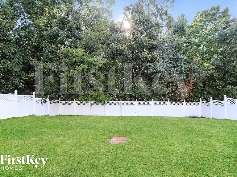1415 Paulonia Way — Photo 15