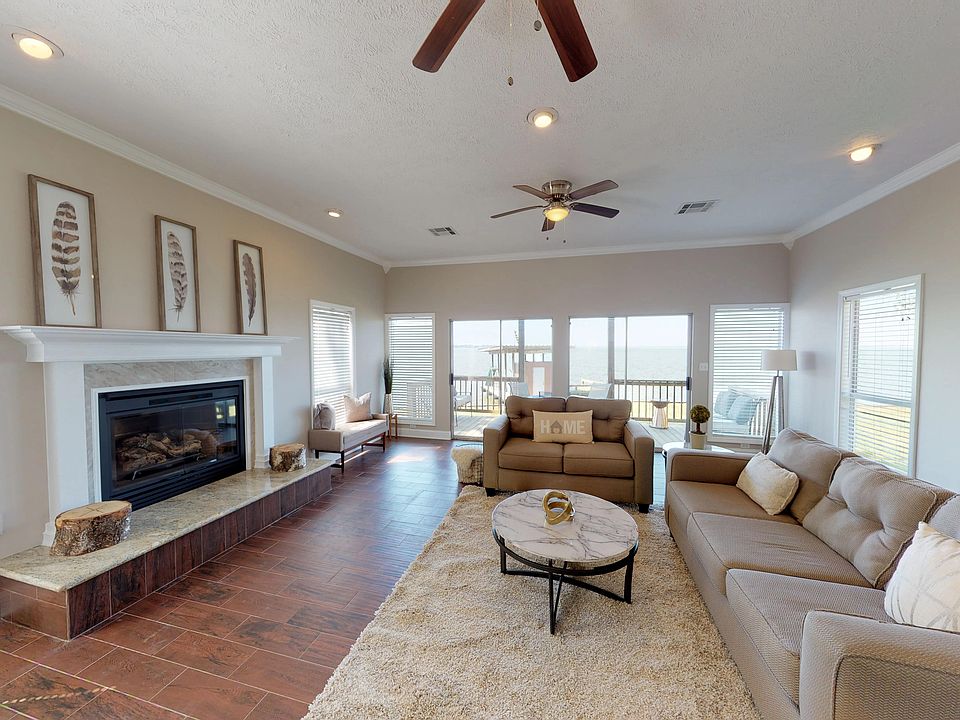 1st image of 484 Cedar Ln