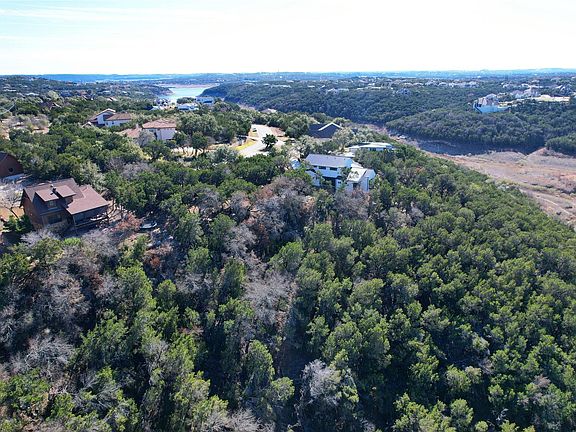 3rd image of 18849 Hidden Ridge Pl