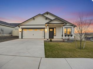 7369 W 25th Ave, Kennewick, WA 99338