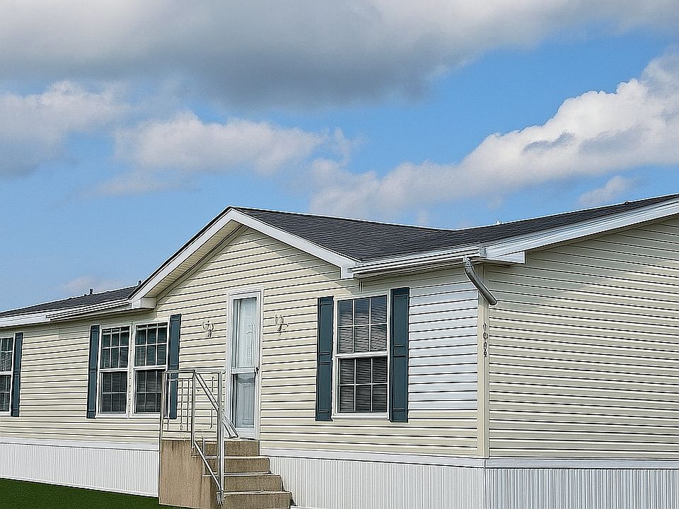 2nd image of 1672 Pinecroft Dr #354
