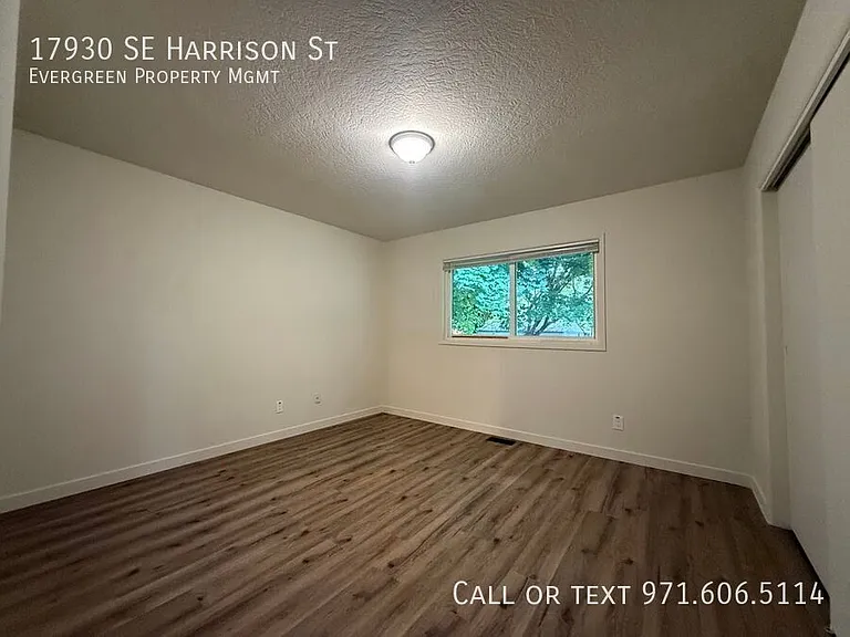 17930 SE Harrison St — Photo 18