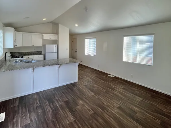 143 Louise Ln, Davis, CA 95618