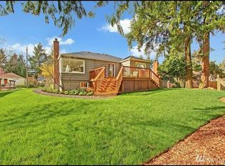 11526 31st Ave NE, Seattle, WA 98125