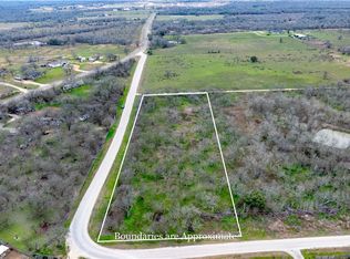301 Union Hill Rd, Luling, TX 78648