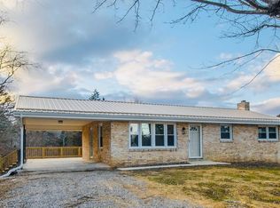 253 Walton Rd, Radford, VA 24141