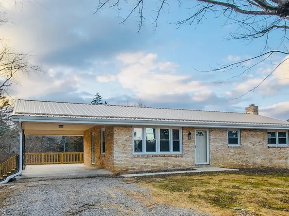 253 Walton Rd, Radford, VA 24141