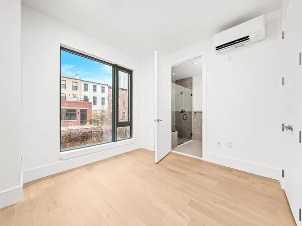 151 South Elliott Place image 6 of 58