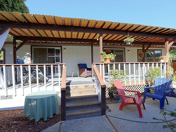 4th image of 205 Leisure Dr #205