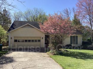 108 Hyacinth Ln, Asheville, NC 28805