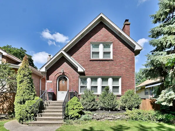 3218 Scoville Ave, Berwyn, IL 60402